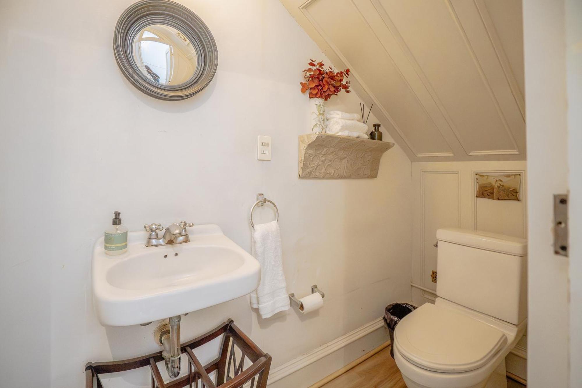 Villa Casa Chapulin-mexican Eclectic In Roma Norte *