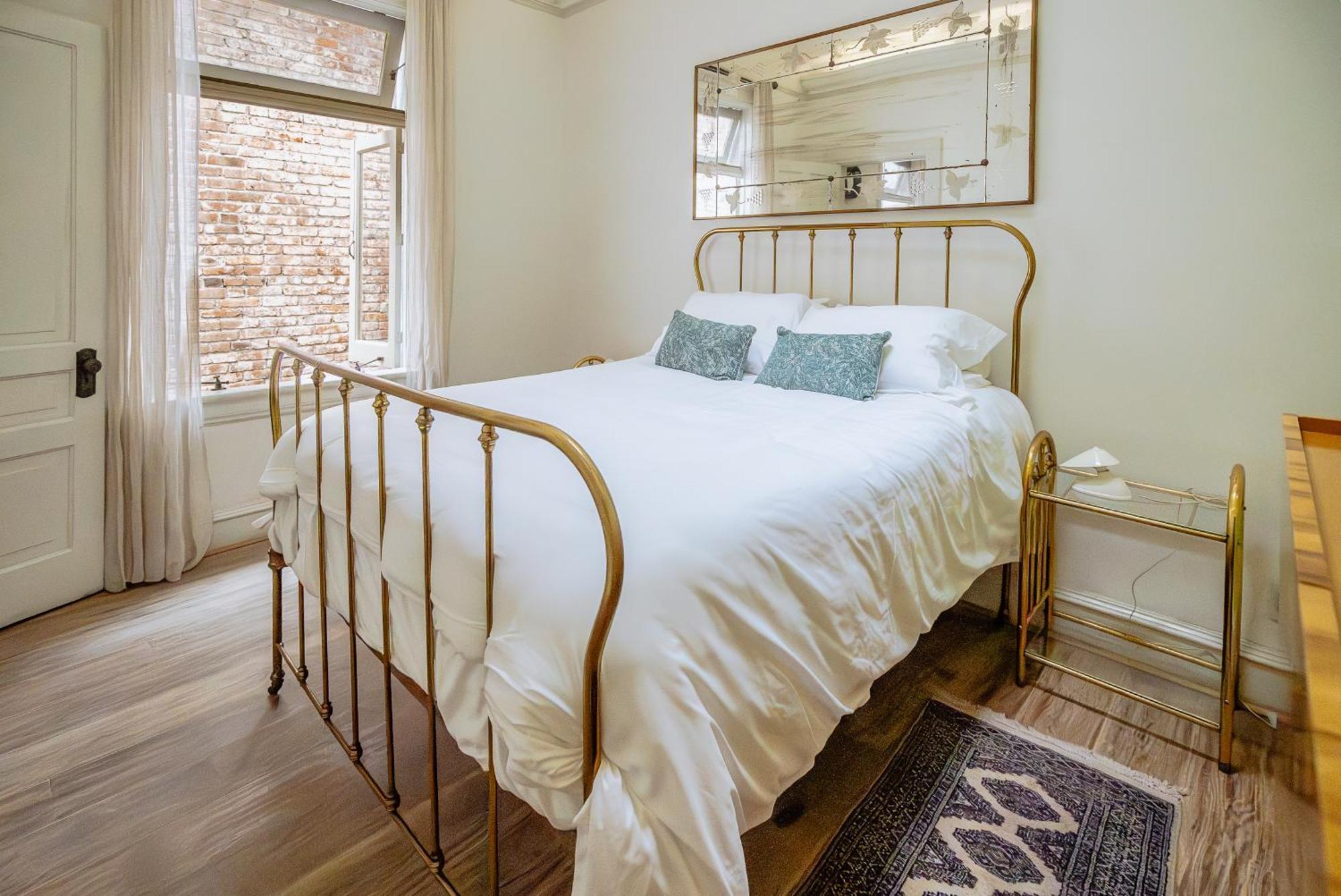 Casa Chapulin-mexican Eclectic In Roma Norte *
